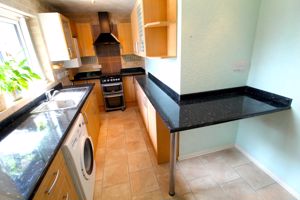 Kitchen- click for photo gallery